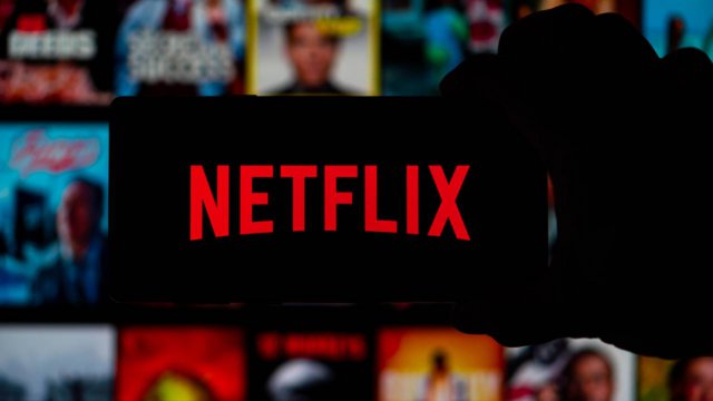 Netflix: come funziona l'abbonamento e quanto costa in base al piano scelto  
