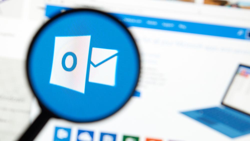 Come gestire più account e-mail con Outlook
