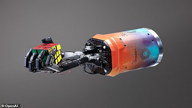 Mano robotica risolve il cubo di Rubik in 3 minuti grazie all'AI