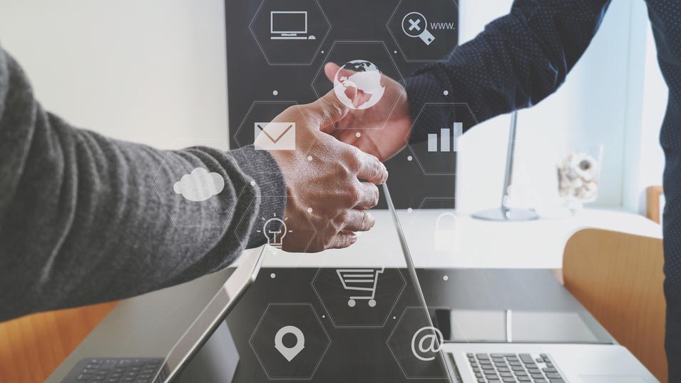 Consigli per trovare lavoro sui social network