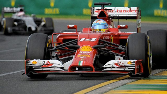 Fernando Alonso a bordo della sua Ferrari