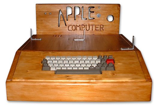 Il primo computer realizzato dalla coppia Jobs-Wozniacki: l'Apple I