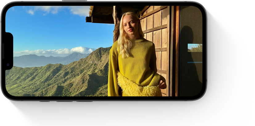 iPhone 17e mostrato di fronte, display Super Retina XDR