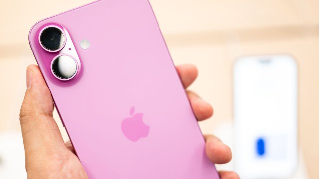 iPhone 16