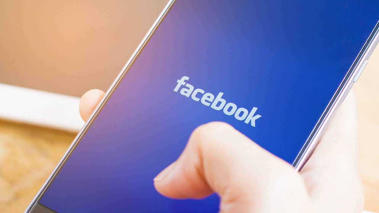 Facebook Facebook