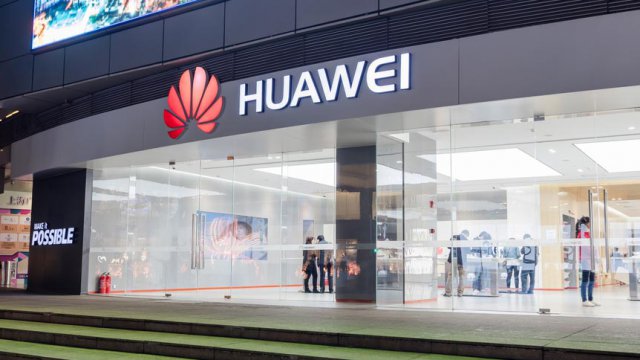 L'ingresso di un negozio Huawei