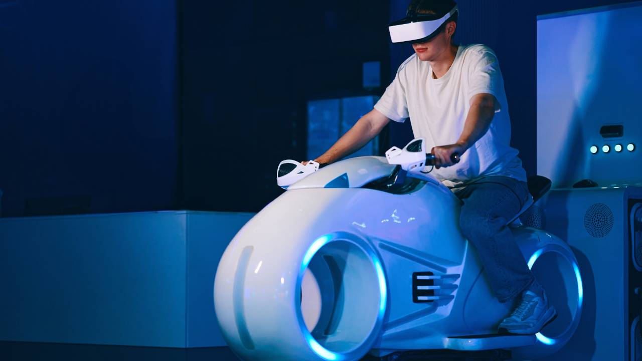 Guidare con la realtà virtuale Guidare con la realtà virtuale