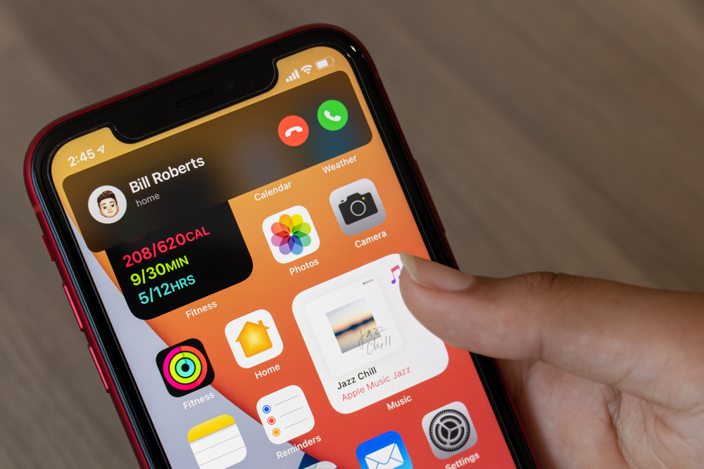 Widget e app su schermo iphone