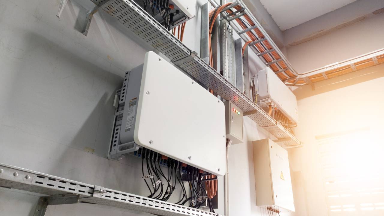 Batterie dei pannelli fotovoltaici Batterie dei pannelli fotovoltaici