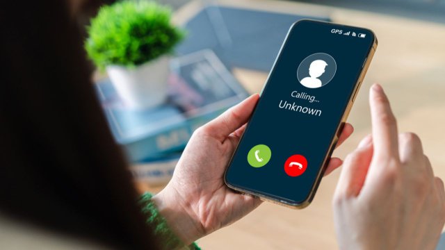 Siti e app per identificare chi chiama e localizzare numero di telefono