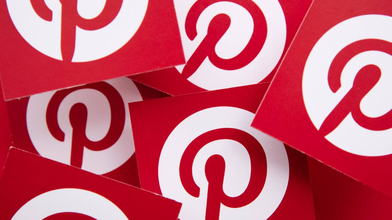 Pinterest logo Pinterest logo