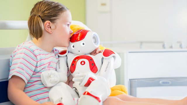 Boo Boo robot da compagnia per bambini e anziani