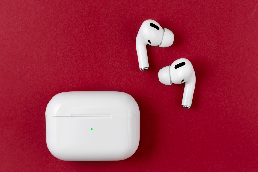 Airpods e custodia Airpods e custodia