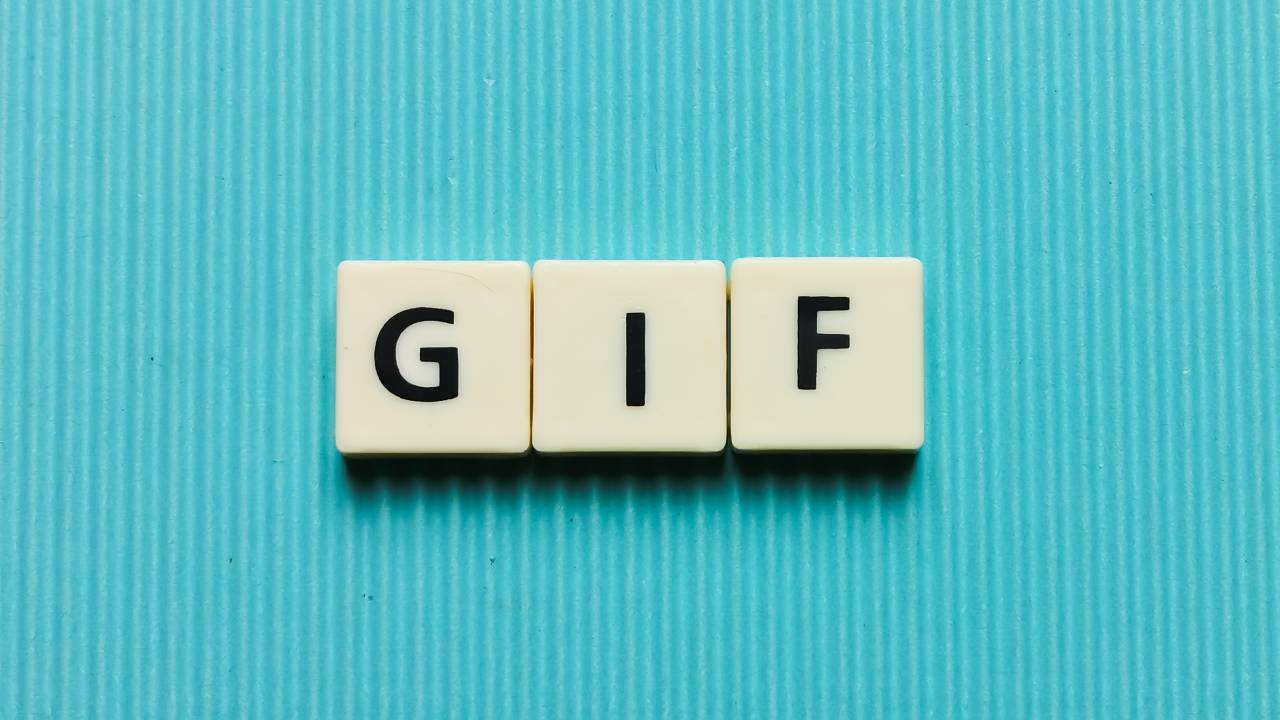 GIF GIF