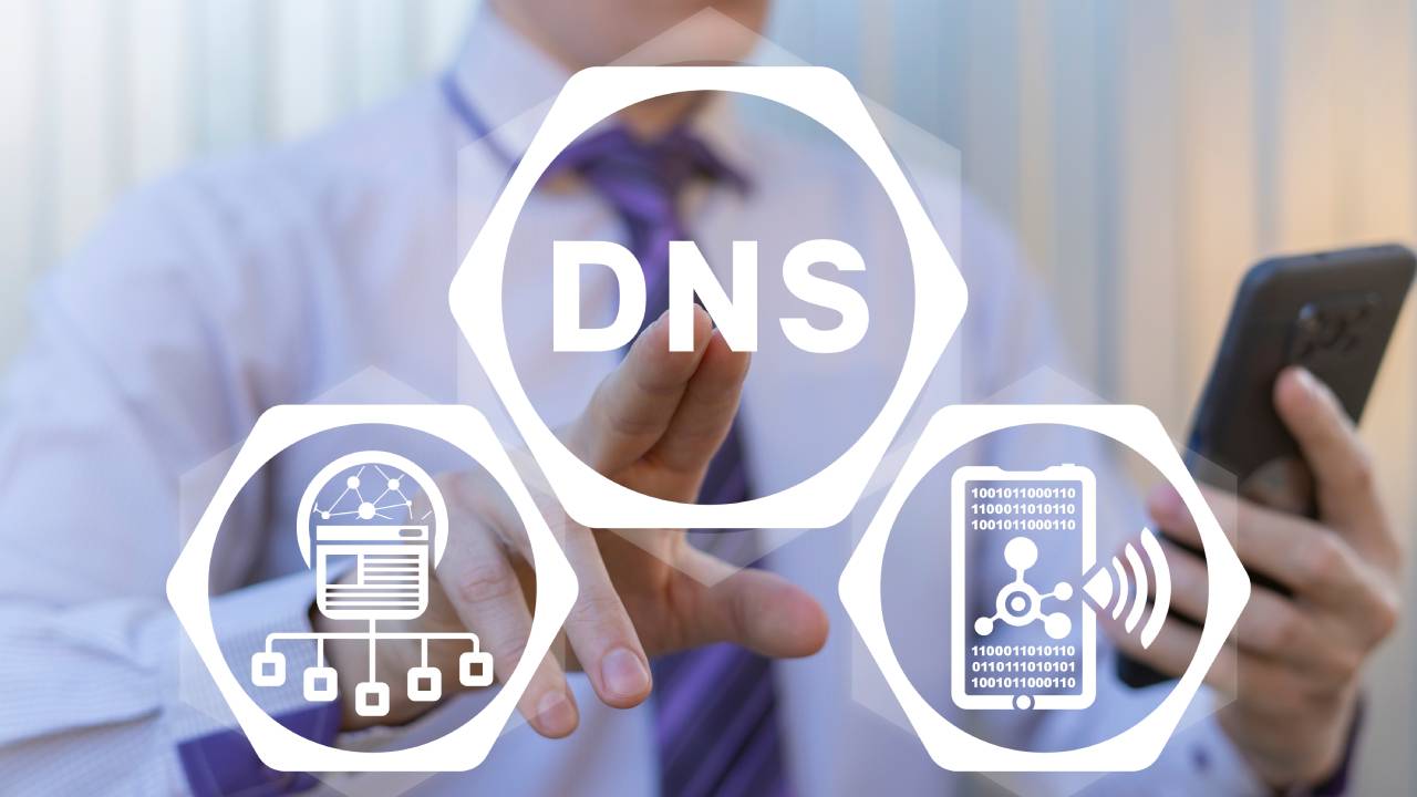 DNS DNS