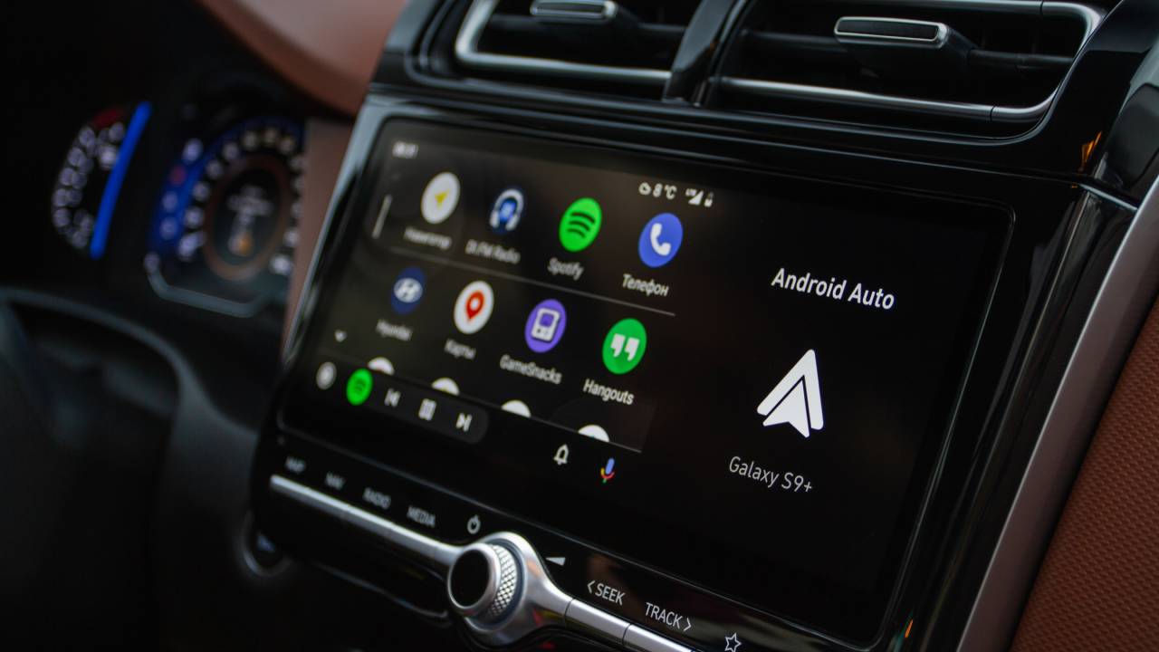 Amazon Echo Auto vs Android Auto