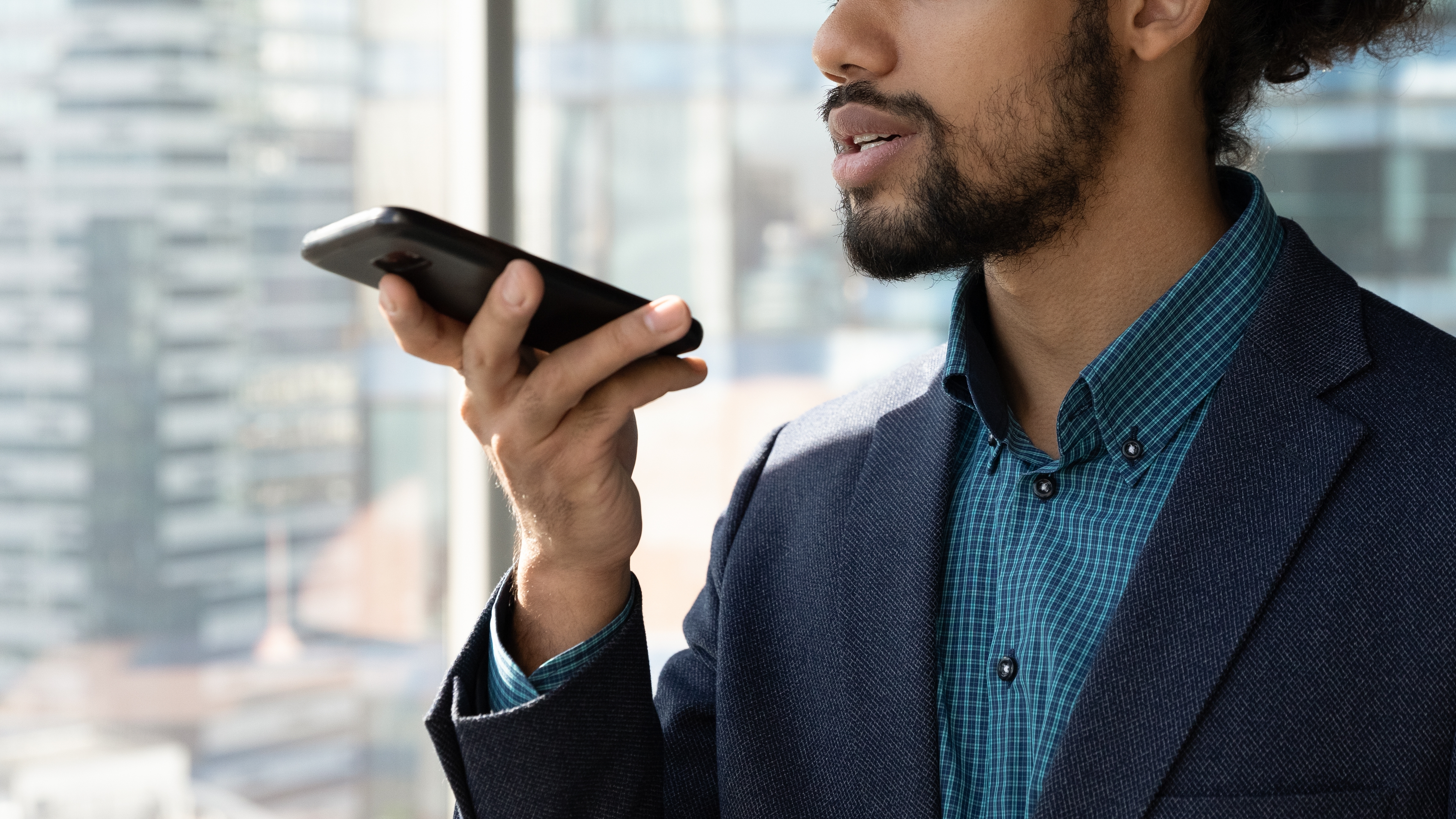 Assistente vocale smartphone Assistente vocale smartphone