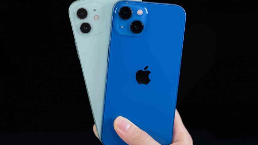 iPhone 15
