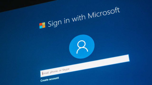 Schermqata di accesso di Windows 10