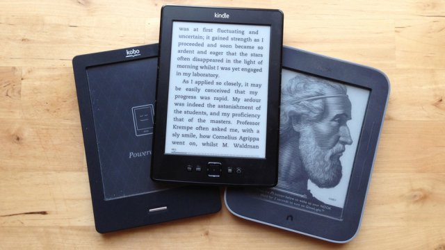 Il Kindle touch, uno degli ultimi ebook reader nati in casa Amazon