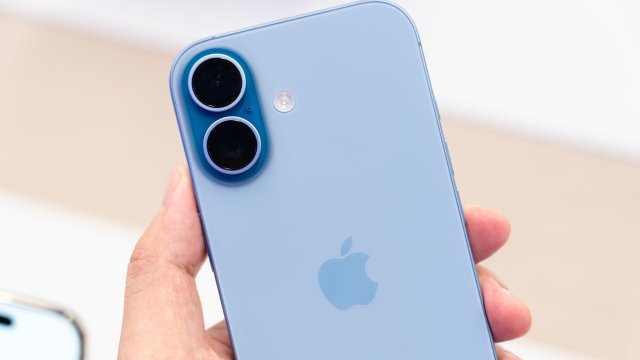 iPhone 17