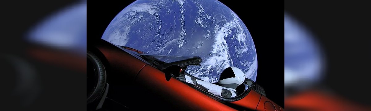 Musk manda una Tesla nella spazio con il missile più potente al mondo