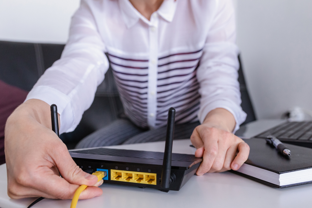 Modem-connessione-internet Modem-connessione-internet
