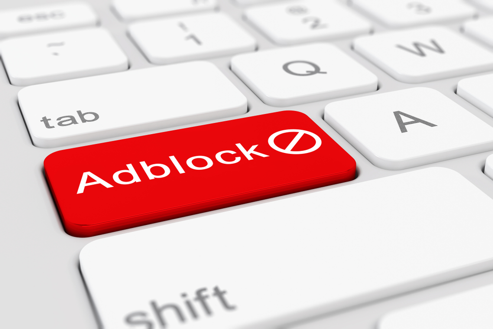 Tasto-adblock-rosso-tastiera Tasto-adblock-rosso-tastiera