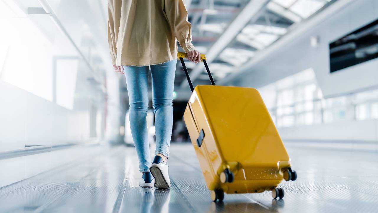 Valigia, viaggi low cost