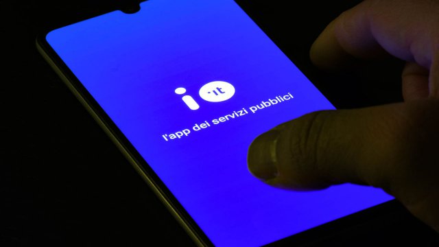 App IO