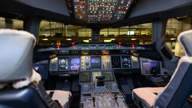 Cabina di pilotaggio Airbus