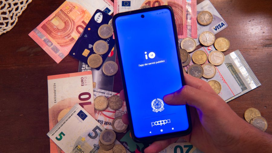 App IO