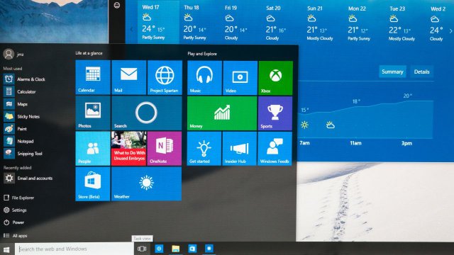 menu start e barra applicazioni di windows