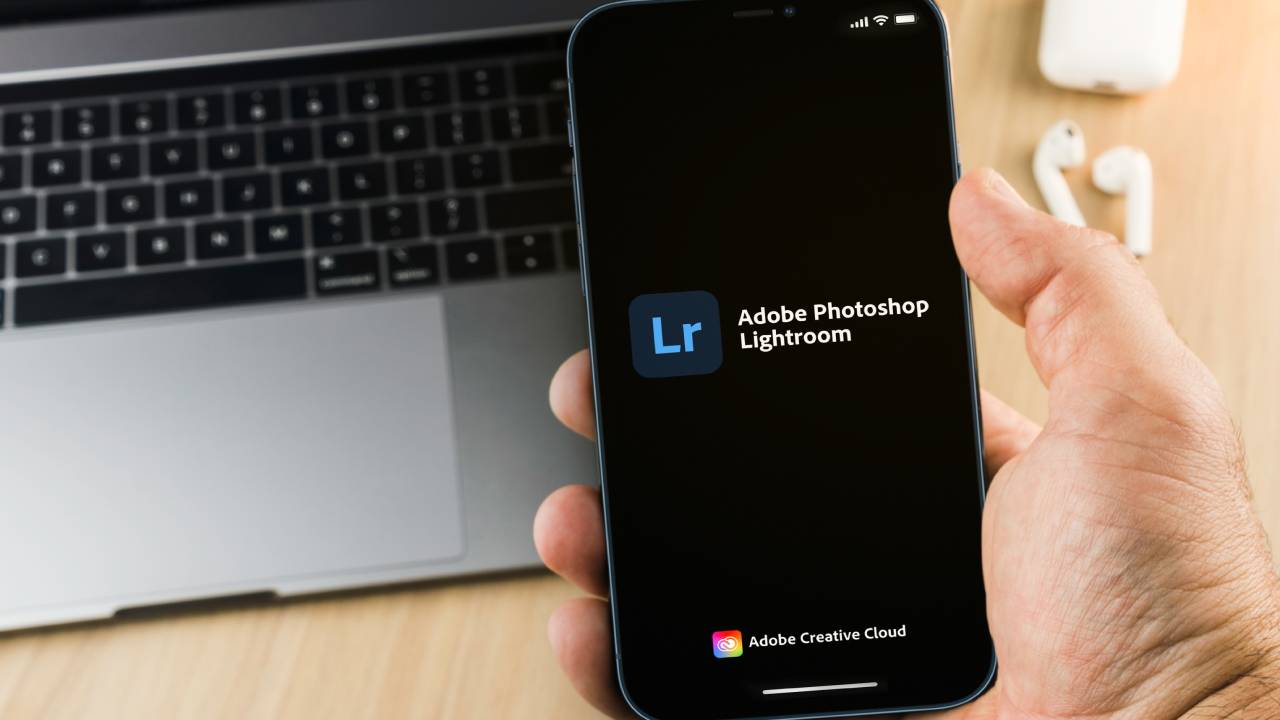 Photoshop Lightroom su smartphone Photoshop Lightroom su smartphone