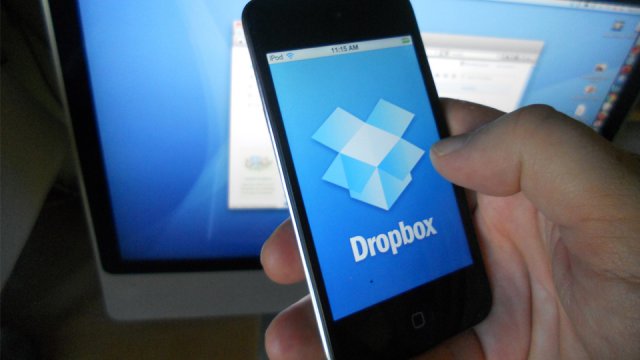 Puoi accedere al tuo spazio Dropbox sia da computer che da smartphone