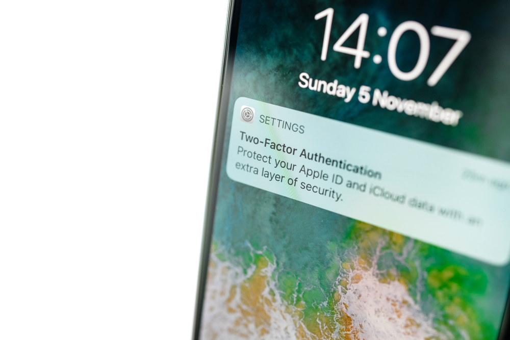 Notifica autenticazione a due fattori su iPhone