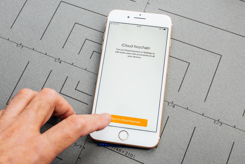 App iCloud Keychain su iphone App iCloud Keychain su iphone