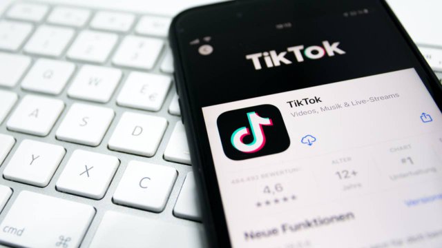 App di TikTok su smartphone