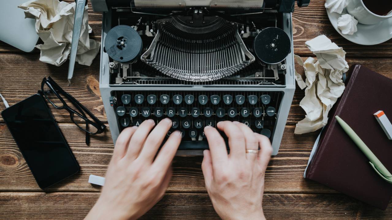 Scrivere a macchina Scrivere a macchina