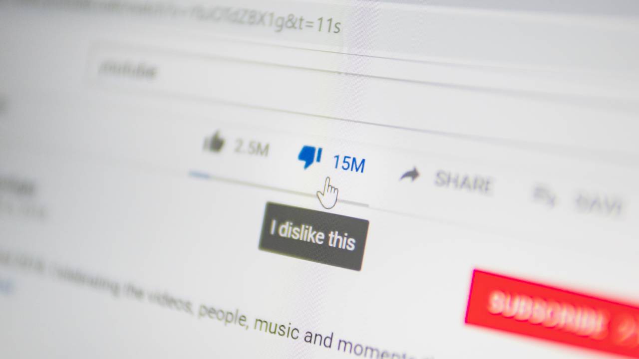 Commenti su YouTube Commenti su YouTube