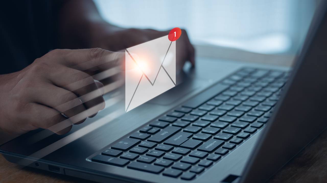 Inviare mail Inviare mail