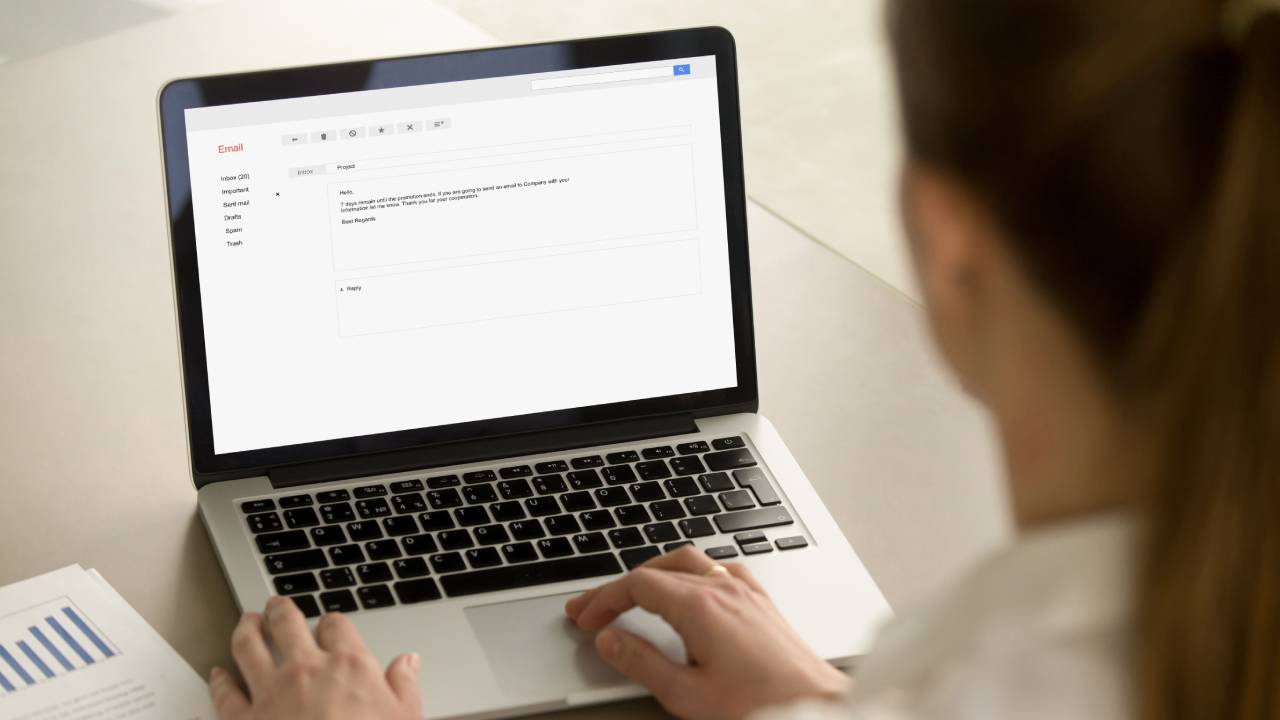 Differenti stili per differenti ambienti online Differenti stili per differenti ambienti online