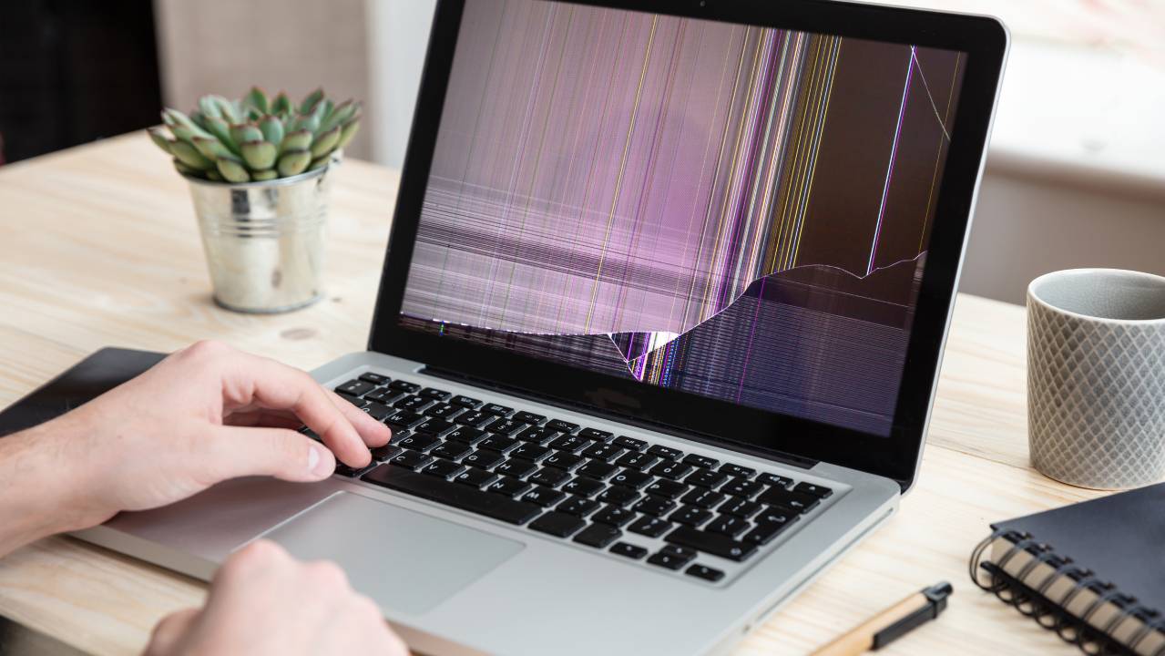 Possibili danni allo schermo Possibili danni allo schermo