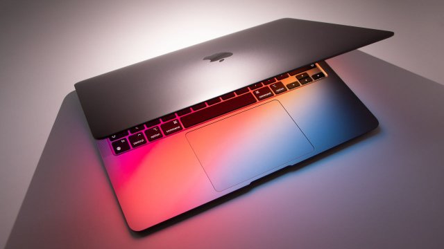 Macbook