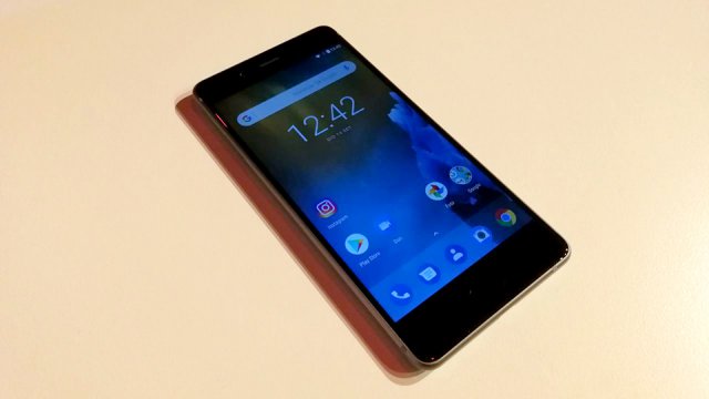 Nokia 8