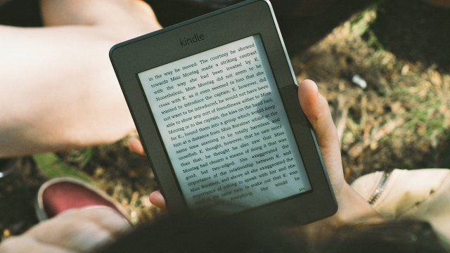 Meglio un tablet o un ebook-reader per leggere i libri elettronici