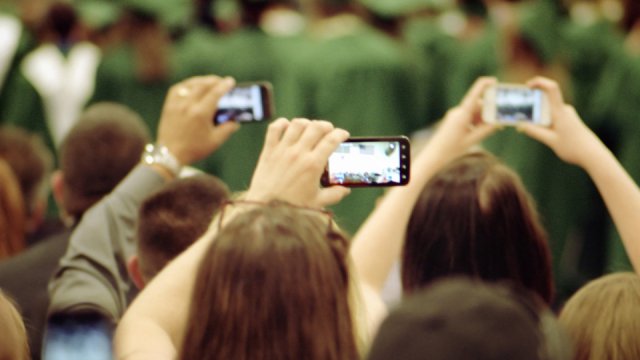 Gli smartphone sono sempre più utilizzati per scattare foto