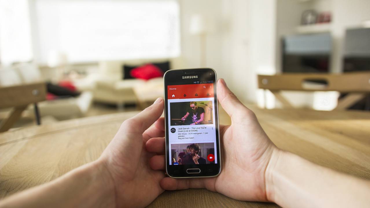 Come tagliare un video con YouTube Video Editor Come tagliare un video con YouTube Video Editor