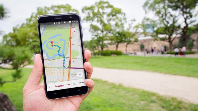 Cercare attività commerciali su Google Maps