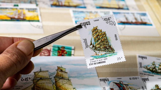 Collezionare francobolli